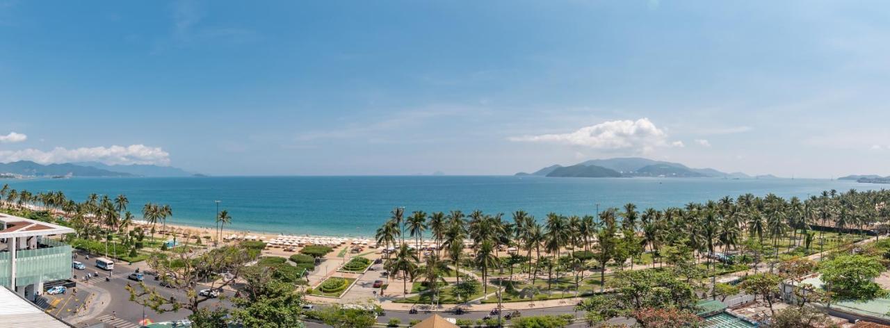 Golden Lotus Central Hotel Nha Trang Kültér fotó